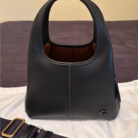 Coach Lana Shoulder Bag 23 - Picture 3 of 7